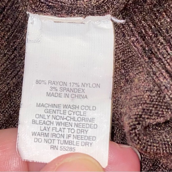 Express Chocolate V-Neck Women's Sweater - Picture 13 of 13